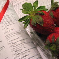 strawberries (c)2007 AEC